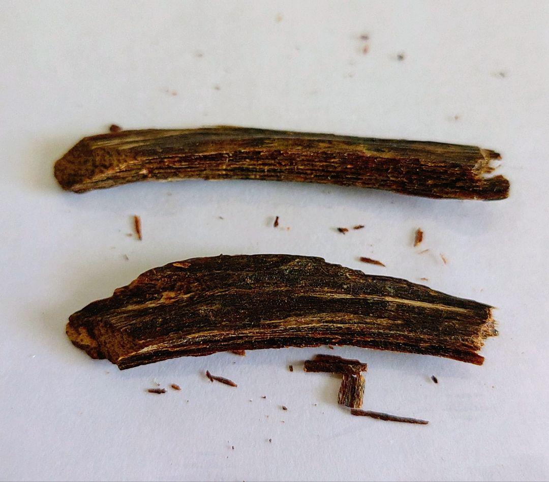 古渡命銘木　伽羅　1.27g 1点物 沈香　香木　お香 [一　伽羅]