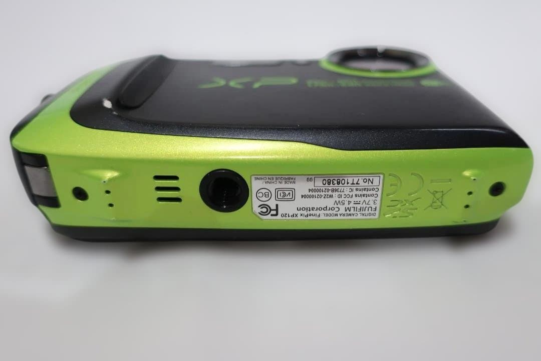 FUJIFILM FINEPIX XP120 防水・耐衝撃 コンパクトカメラ