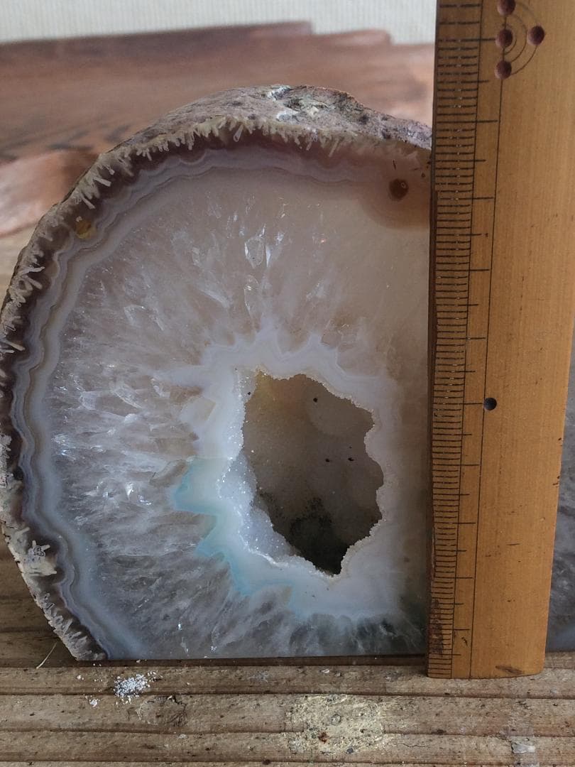 水晶　天然石　鑑賞石　700g　パワーストーン