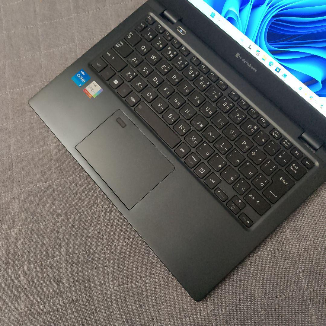 美品 Dynabook 超軽量 驚速 12世代i5 16GB 512GB 58