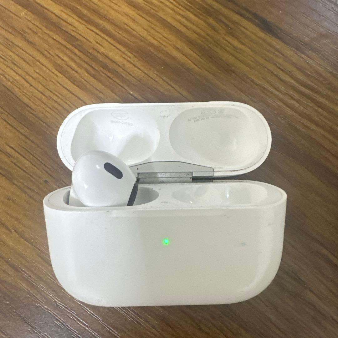 AirPods pro 第2世代ホワイト 本体（ジャンク
