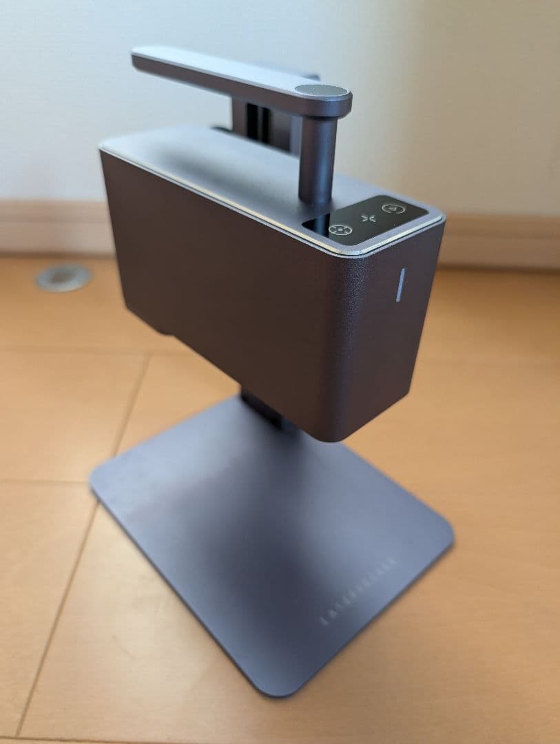 LaserPecker2 レーザー彫刻機 本体 ＋多機能電動台座＋試し材料付き
