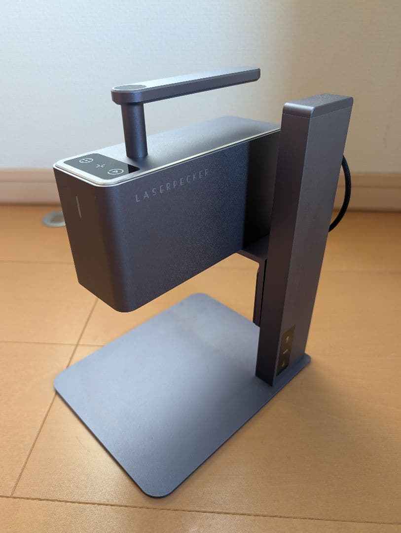 LaserPecker2 レーザー彫刻機 本体 ＋多機能電動台座＋試し材料付き