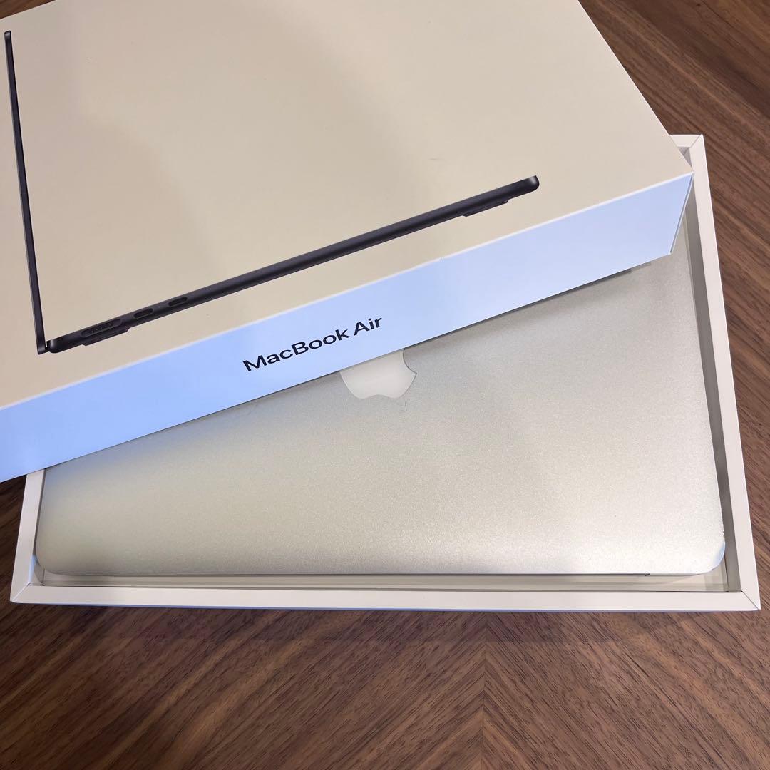 MacBook Air (11-inch, Early 2015)充電ケーブル付