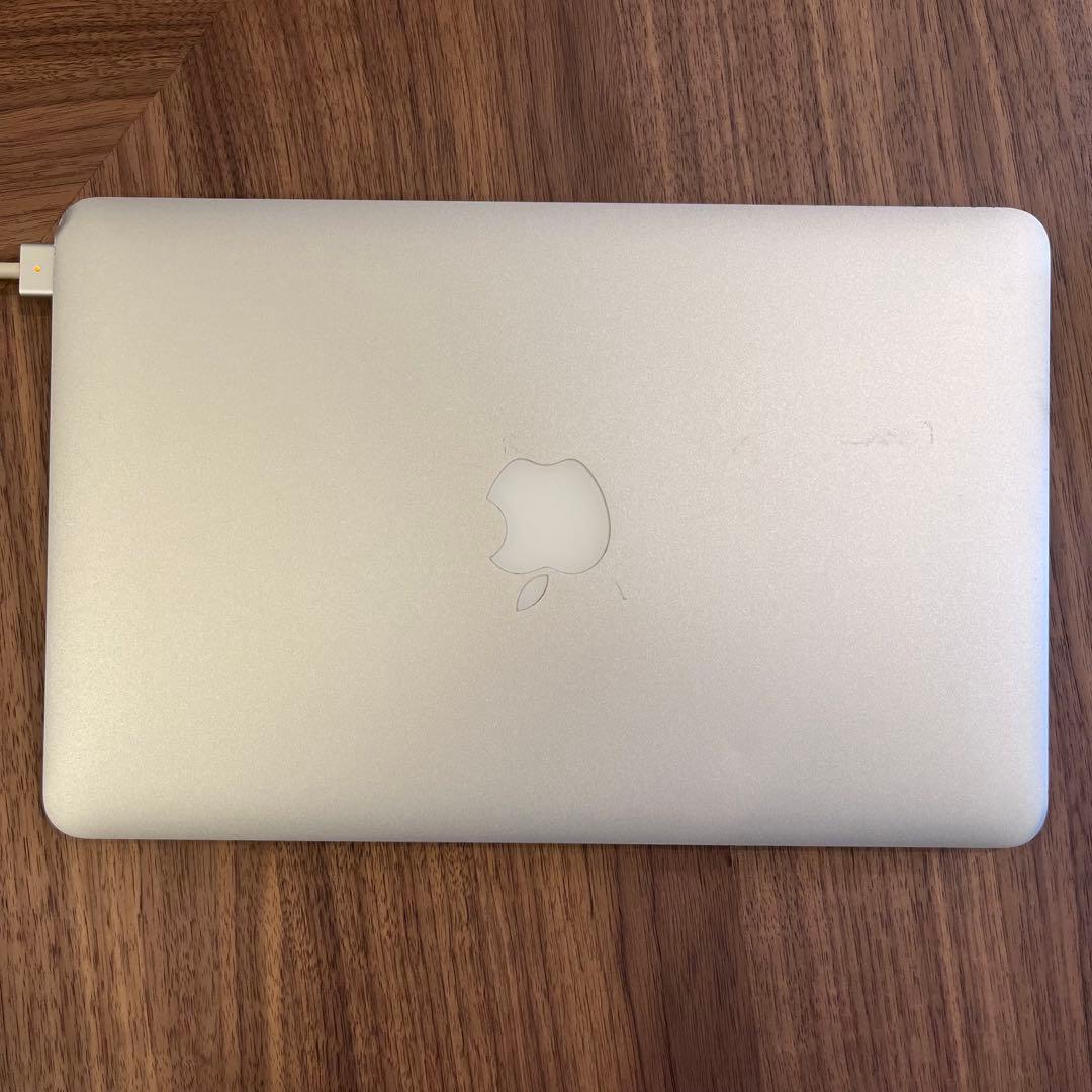 MacBook Air (11-inch, Early 2015)充電ケーブル付