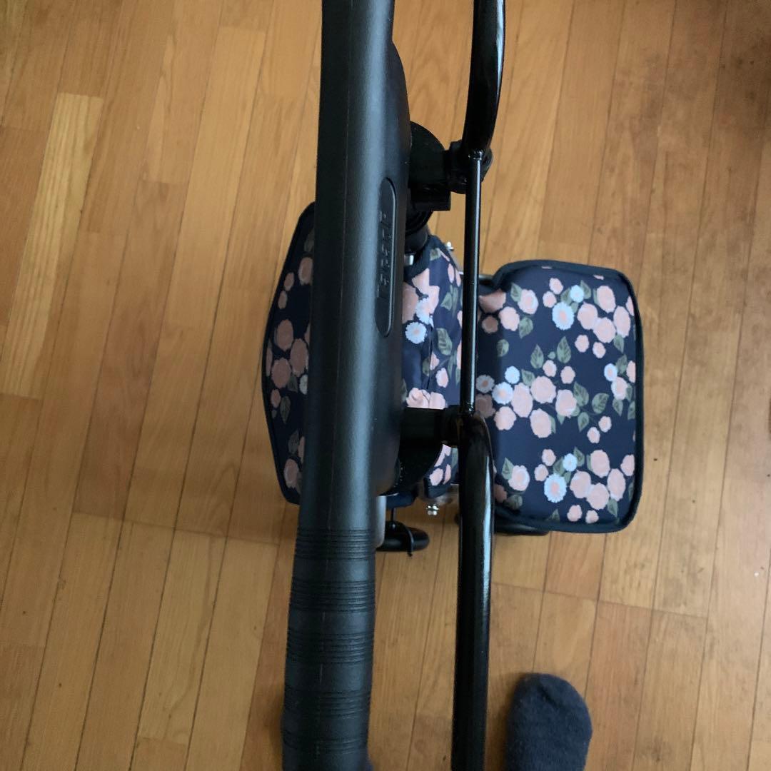 花柄シルバーカー(新品、未使用)