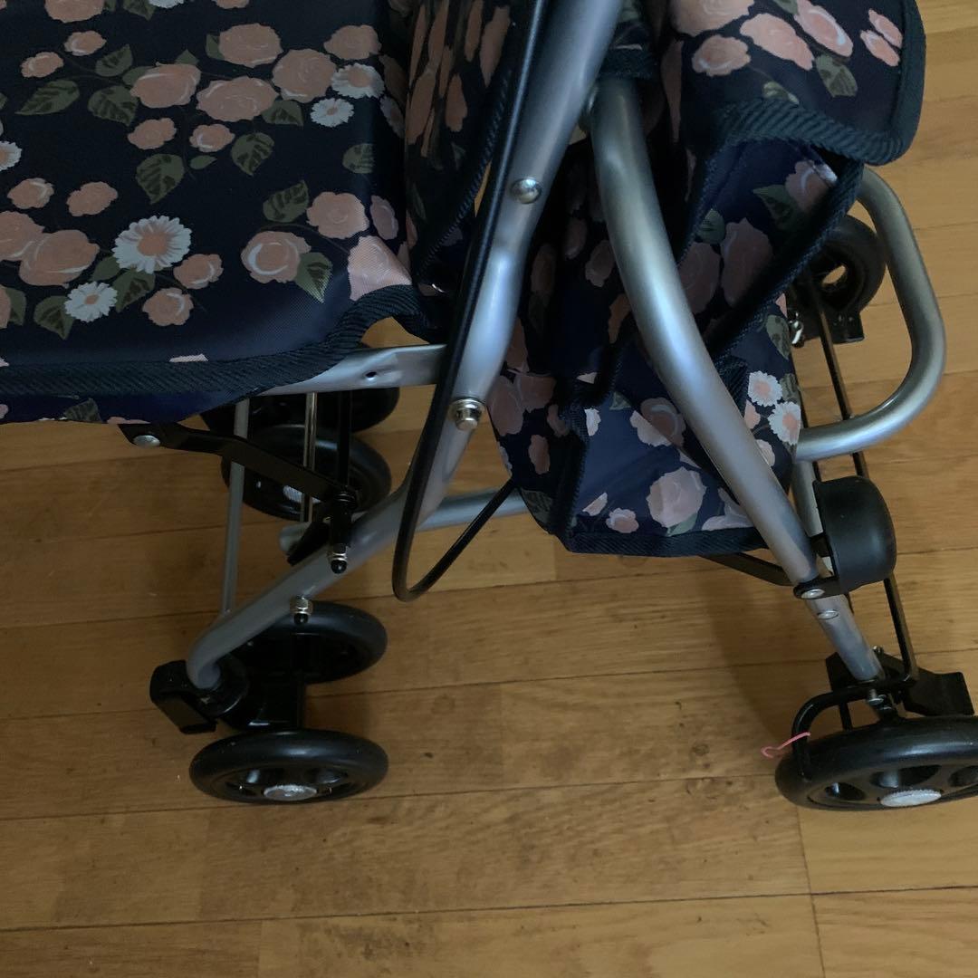花柄シルバーカー(新品、未使用)