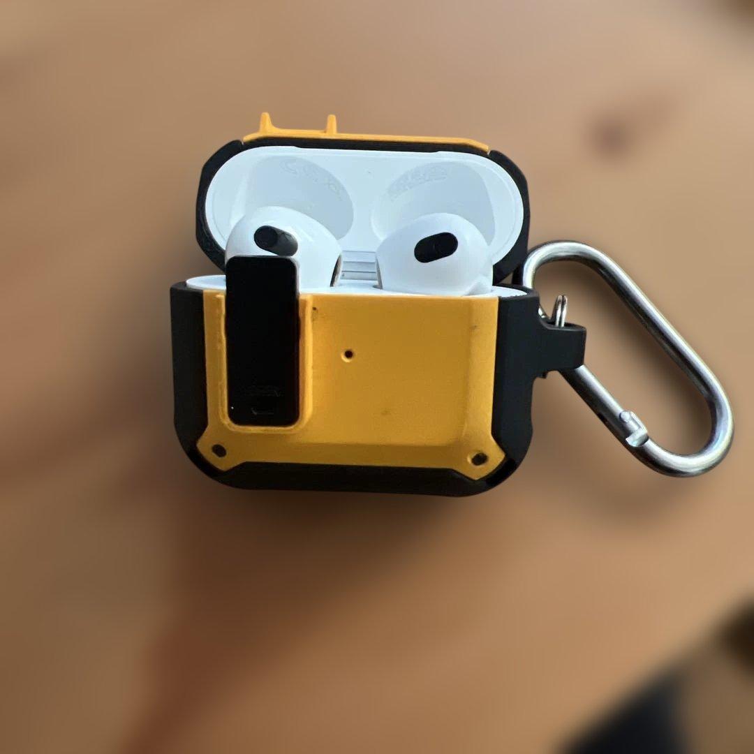 ［AirPods］Apple ワイヤレスイヤホン　第3世代