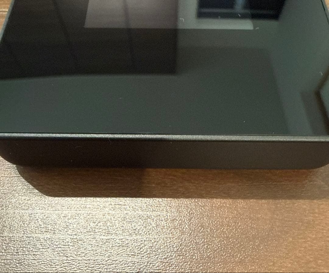 docomo SH-52B Wi-Fi STATION SIMフリー 本体のみ