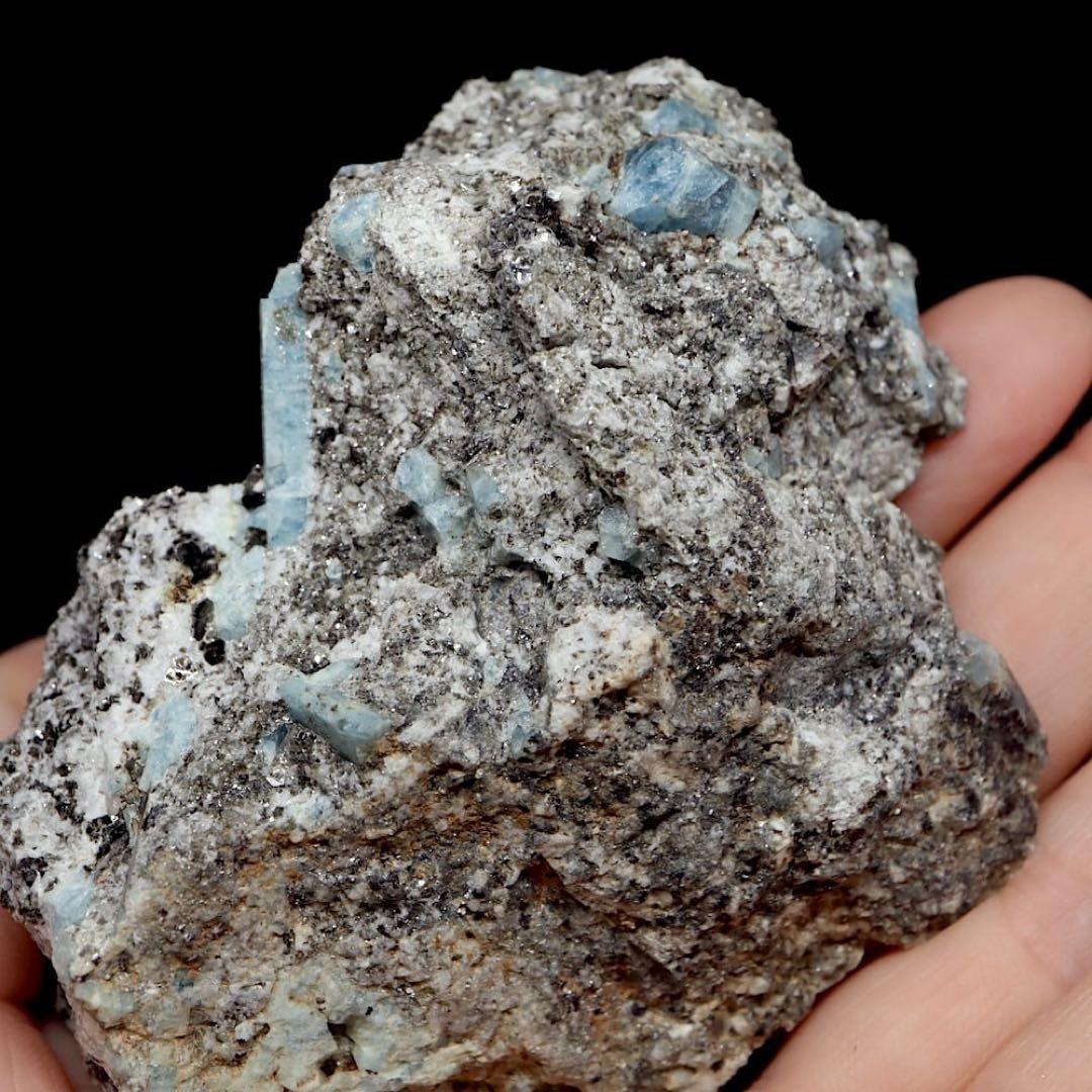 自主採掘！アクアマリン カリフォルニア産 126.5g AQ219 原石　天然石