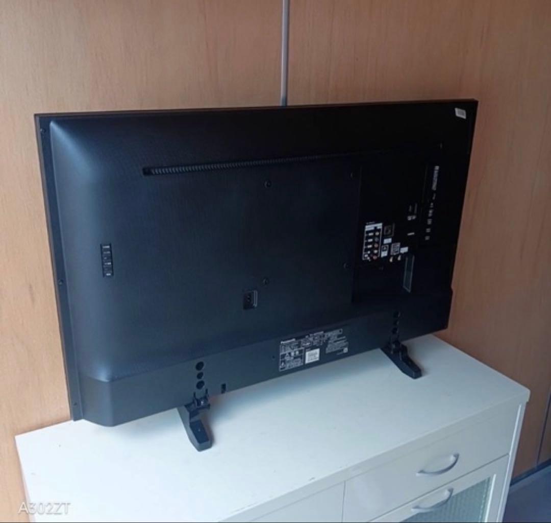 F☆N03Z3 関東限定⭐️Panasonic 展示品　液晶テレビ　43センチ