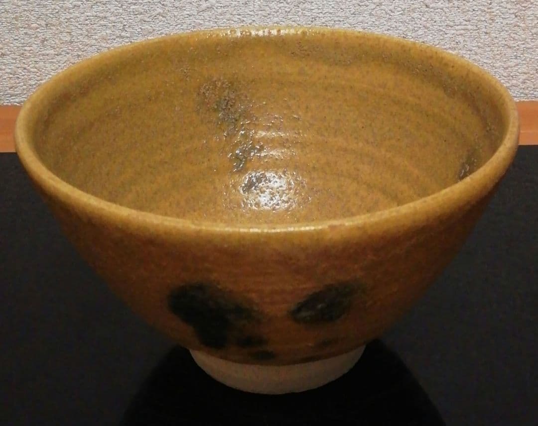 小松克丸　黄瀬戸　茶碗　共箱　共布　茶道具