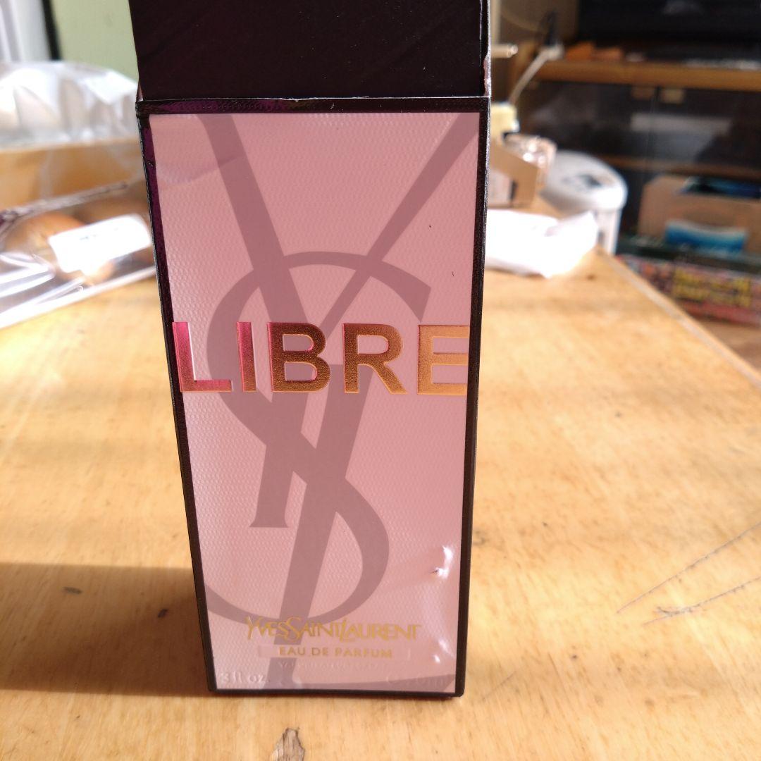Yves Saint Laurent LIBRE オードパルファム