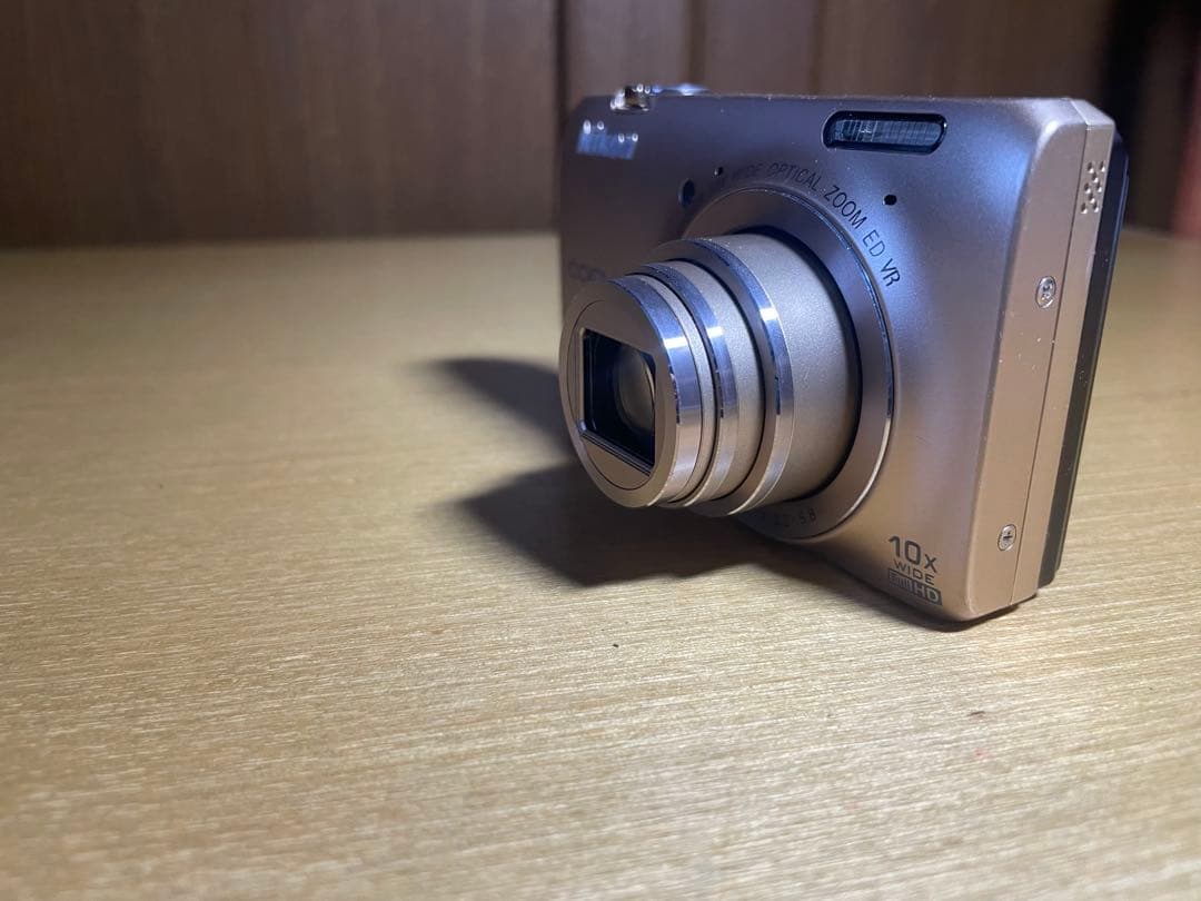 Nikon COOLPIX S6300 デジタルカメラ 充電器付き