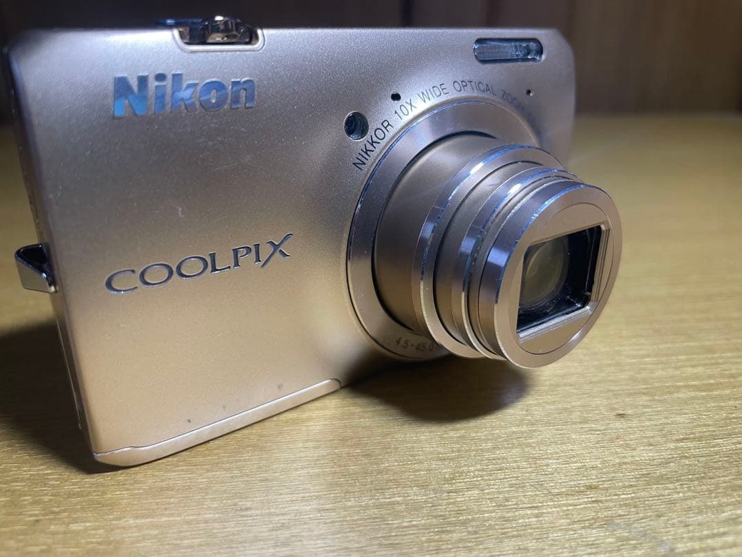 Nikon COOLPIX S6300 デジタルカメラ 充電器付き