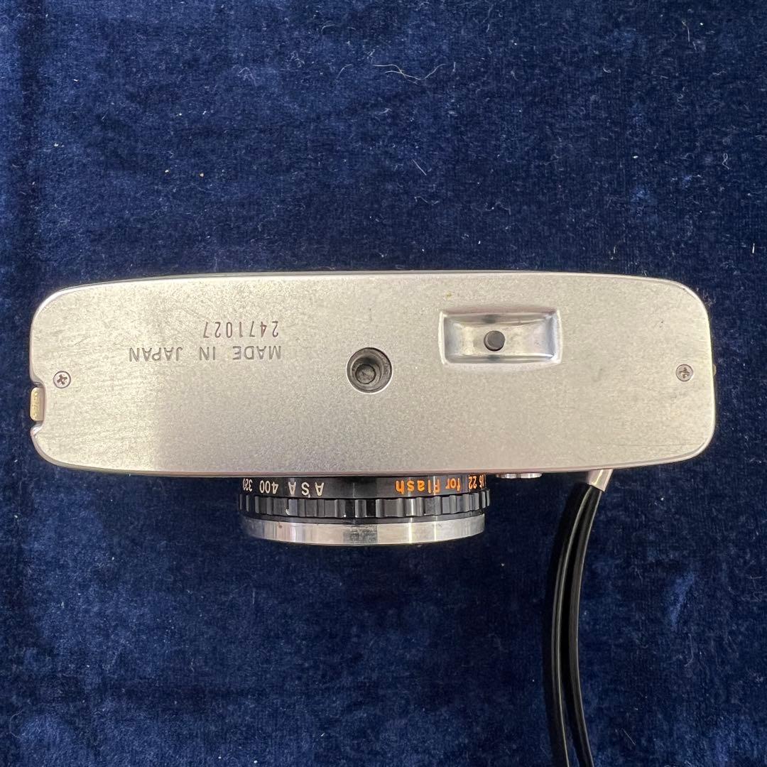 【動作品】Olympus Pen EE-2 赤ベロOK ハーフカメラ オリンパス