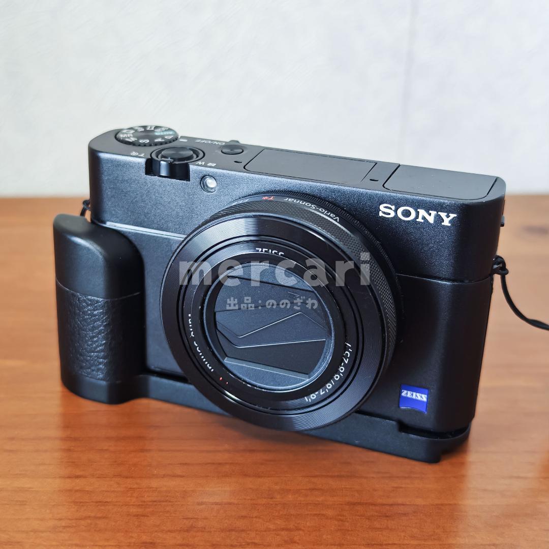 SONY／DSC-RX100M5A／アクセサリー多数付き