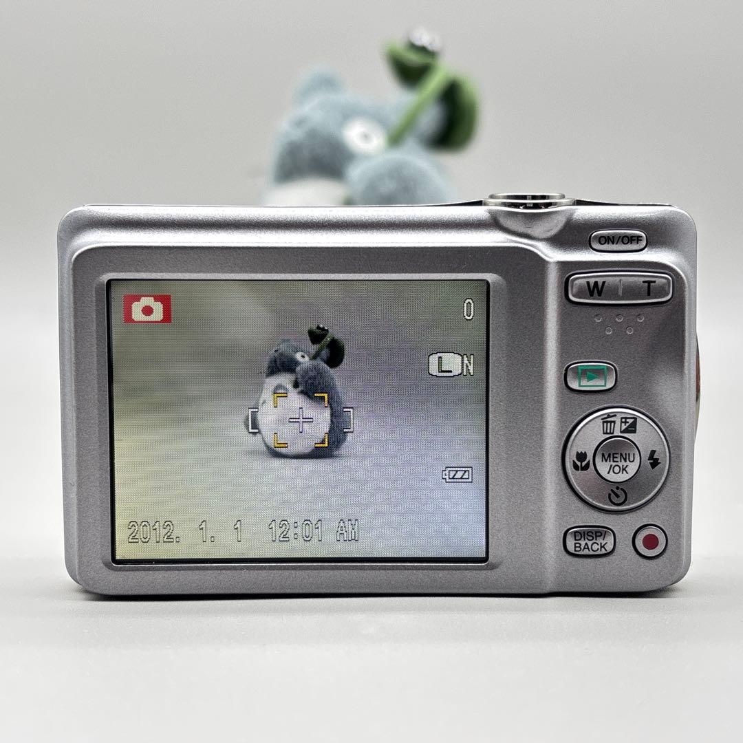 【動作品】Fujifilm FinePix JX560 コンデジ デジカメ