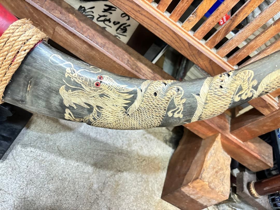 珍品 水牛の角のドラゴン彫刻置物 約９０cm 激安の投売り