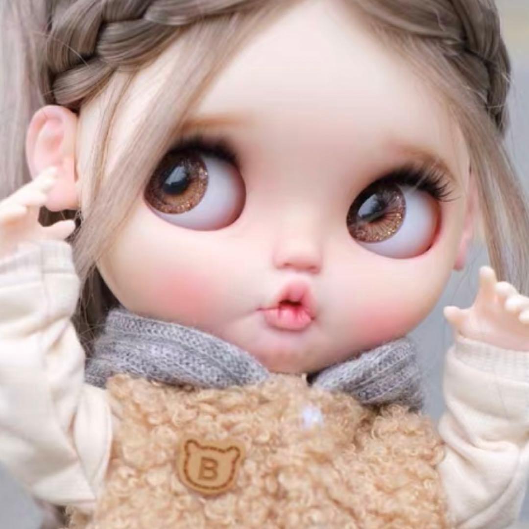 海外作家様 カスタムブライス かわいい 悪戯っ子 まんまる