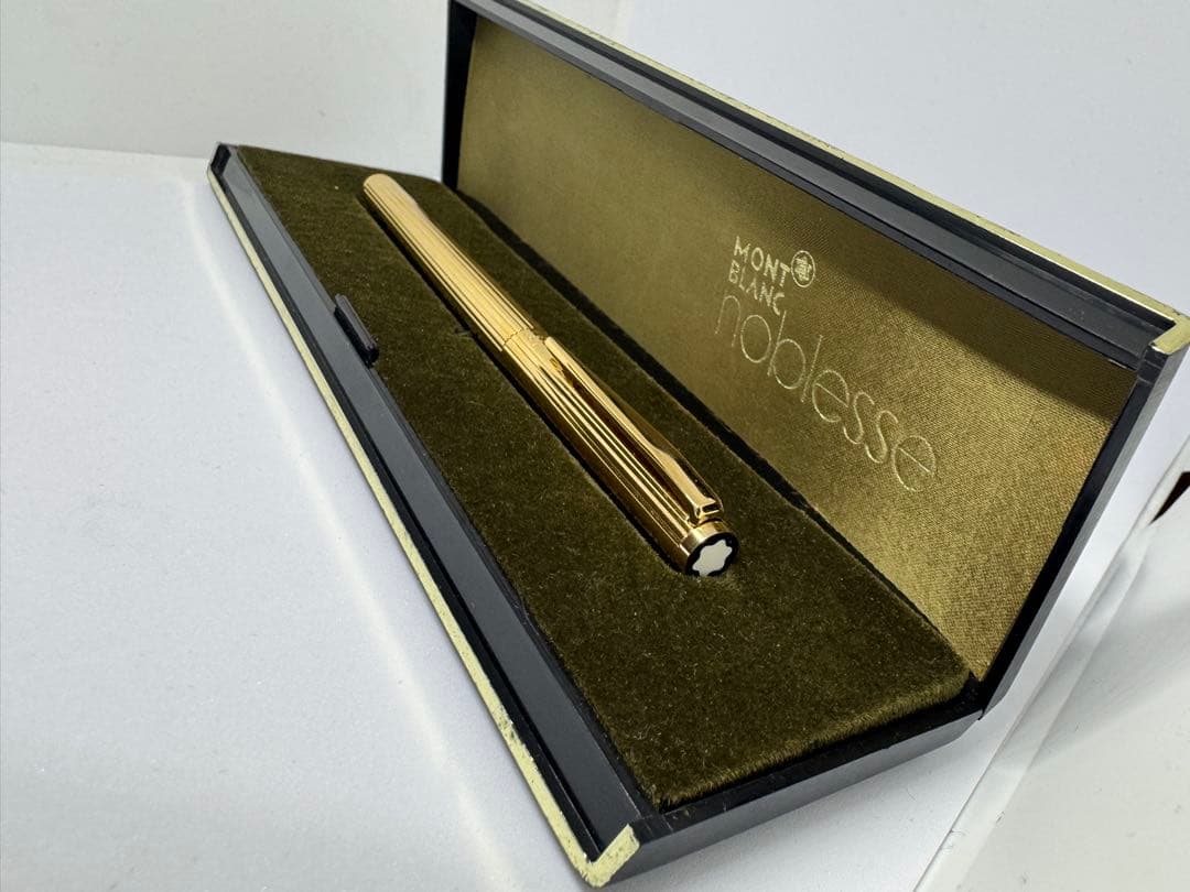 Montblanc Noblesse 万年筆 ゴールド