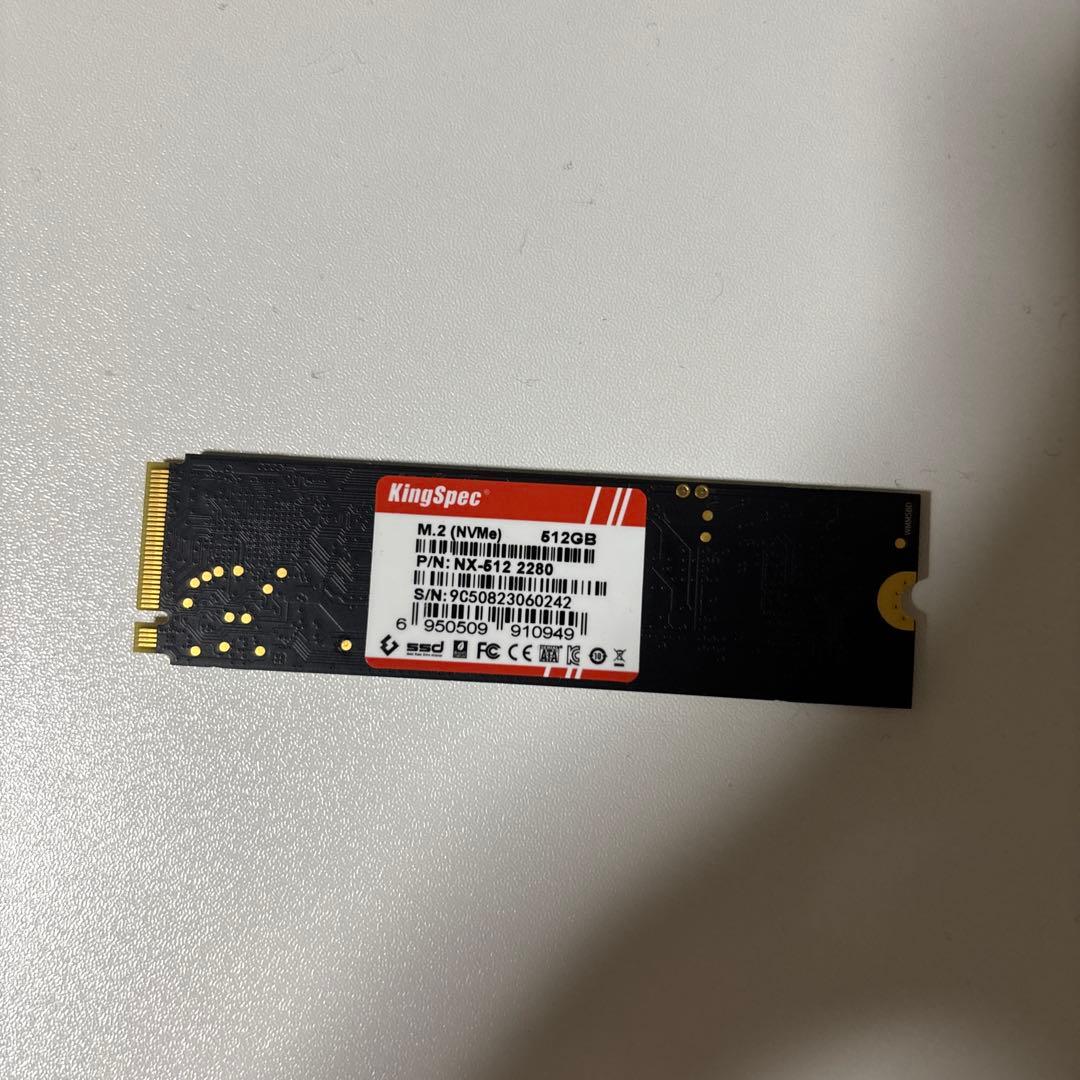 KingSpec NX SSD 512GB M.2 OSが入ってます