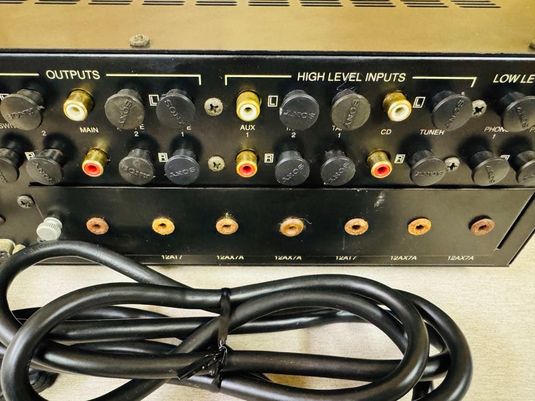 McIntosh マッキントッシュ C22 アンプ