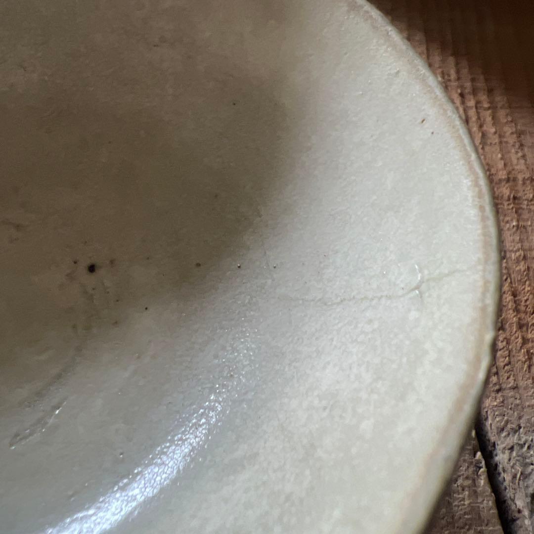 実家整理　古い白磁の茶碗　中国？