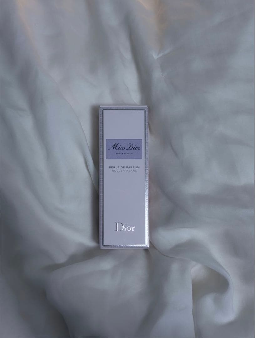 香水(女性用) Miss Dior EAU DE PARFUM -ROLLER PEARL-