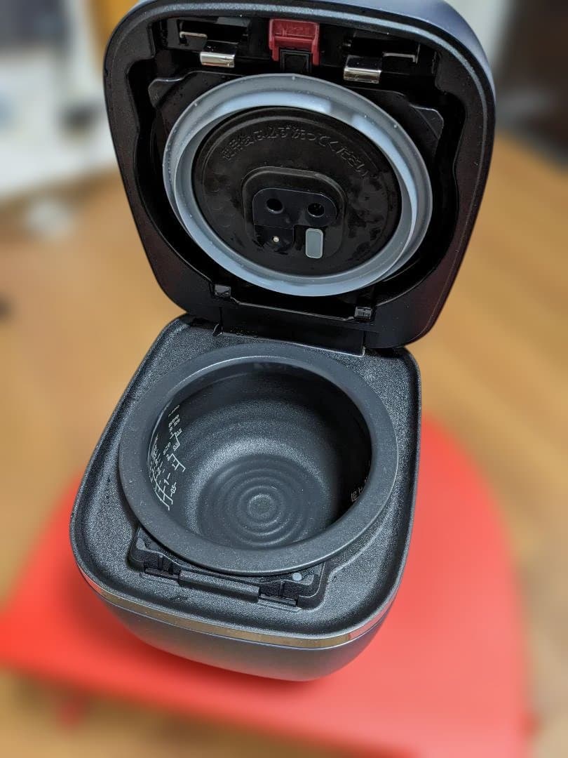タイガー土鍋圧力IHジャー炊飯器 JPJ-G060KS 取説・元箱あり 3.5合