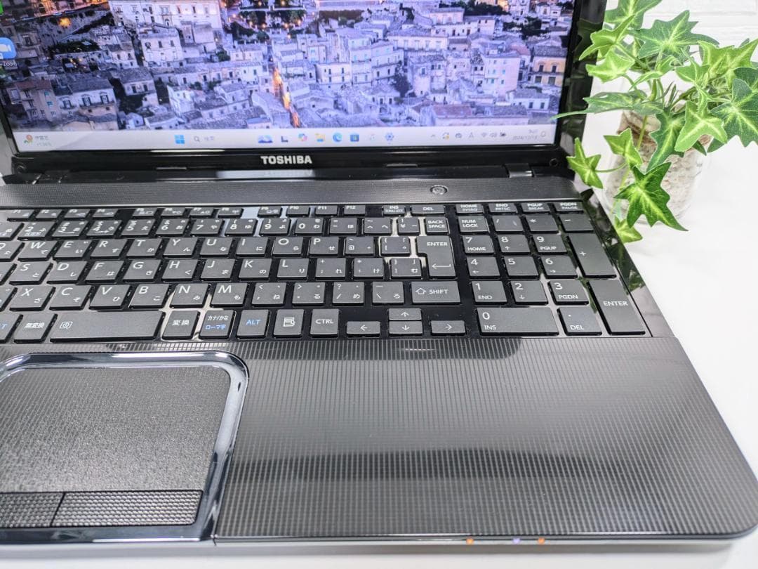 イ*ト様 i7搭載！　Windows11ノートパソコン✨オフィス付き✨東芝　爆速