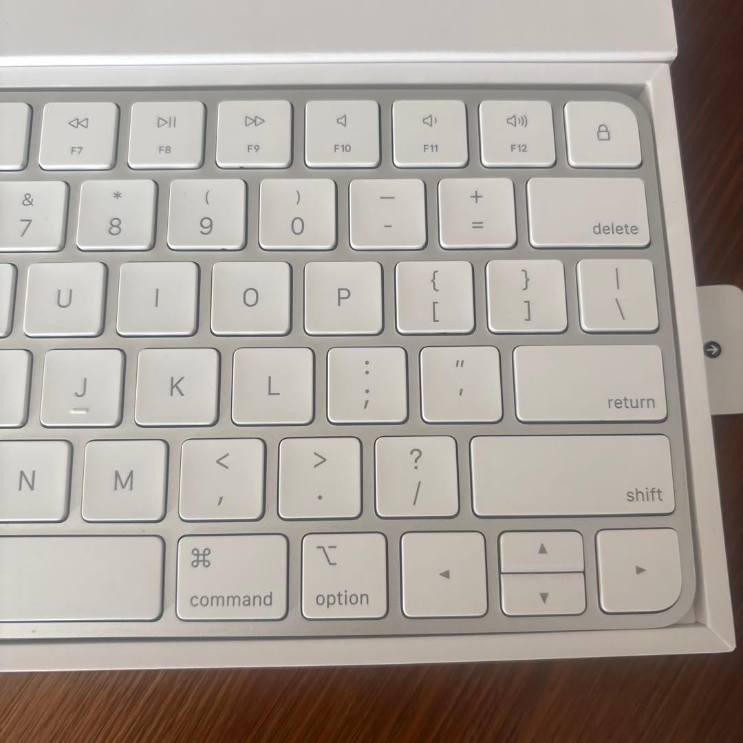 Magic Keyboard Apple キーボード　ホワイト