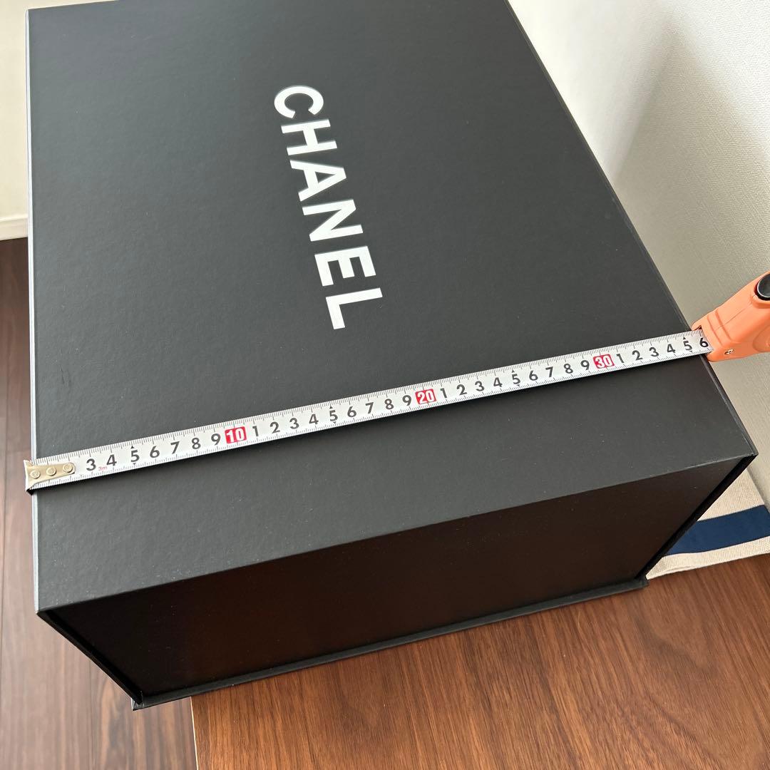 シャネル　ギフト箱　マグネット式ボックス ブラック特大　CHANEL薄紙つき
