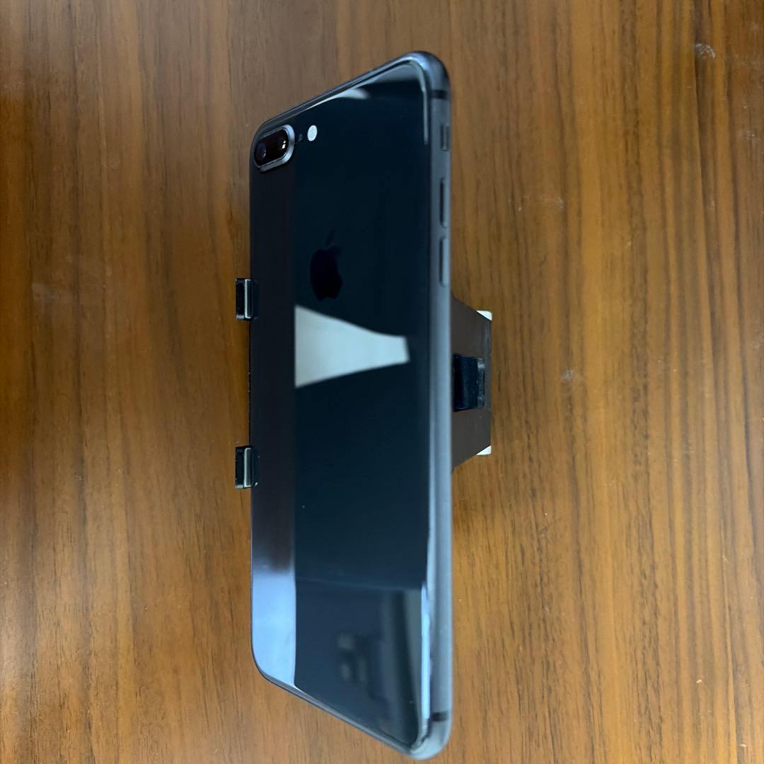 iPhone 8 Plus 保護フィルム3枚付き