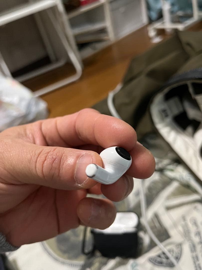 k*照様 AirPods pro 第2世代　片耳のみ ライトニング