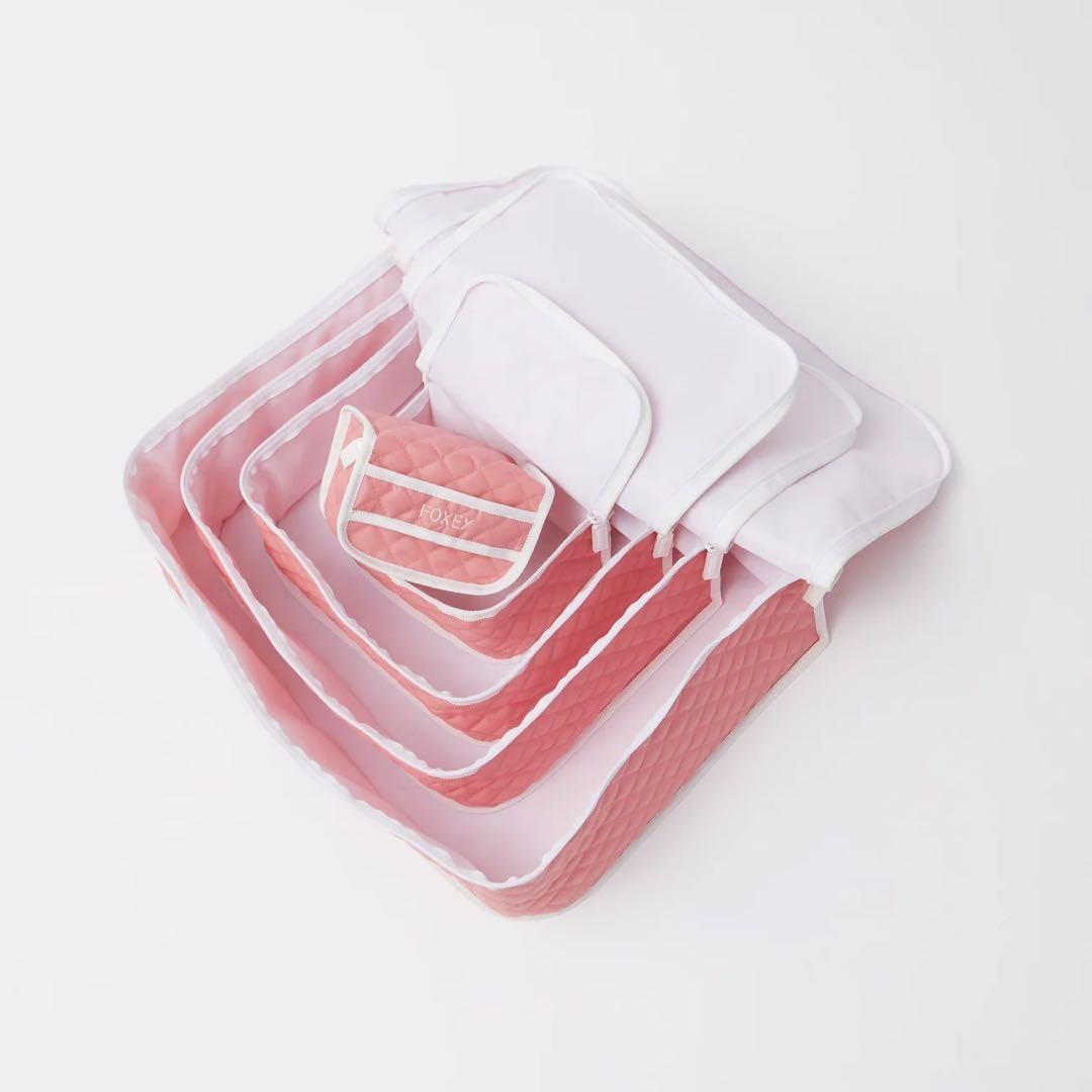 【現行品未使用級】FOXEY 36321 “5” Travel Pouch