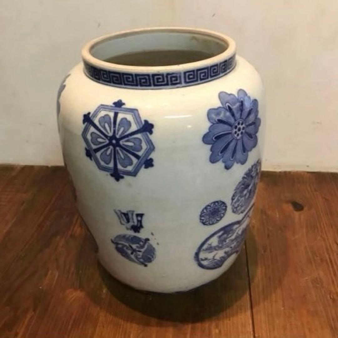 美品　陶器　焼物　当時物　花瓶　絵柄や模様が可愛い　フラワーベース　藍