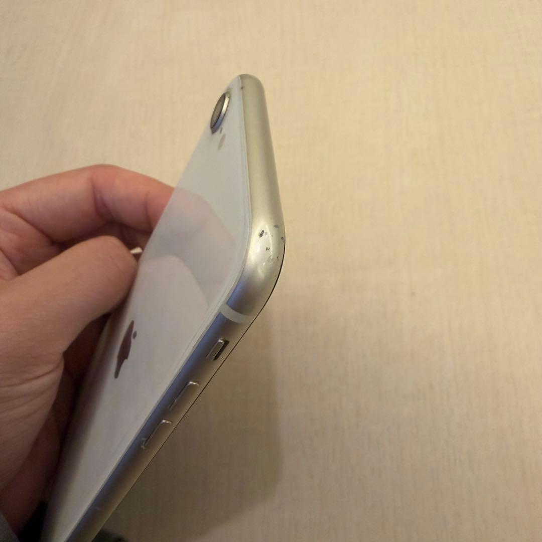 Apple iPhone SE 第3世代 ホワイト64GB