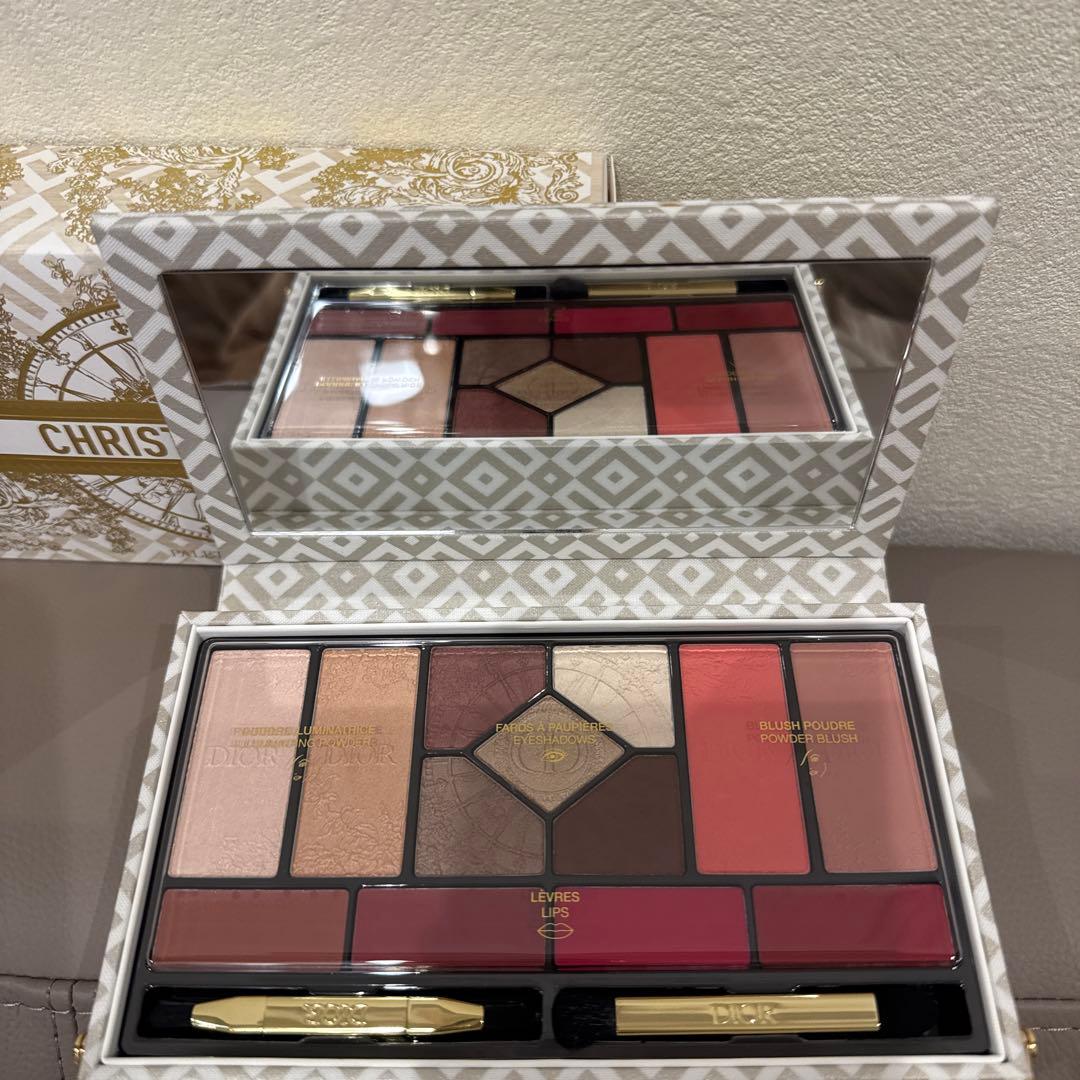 新品　dior ディオール　クリスマスコフレ　アイシャドウパレット