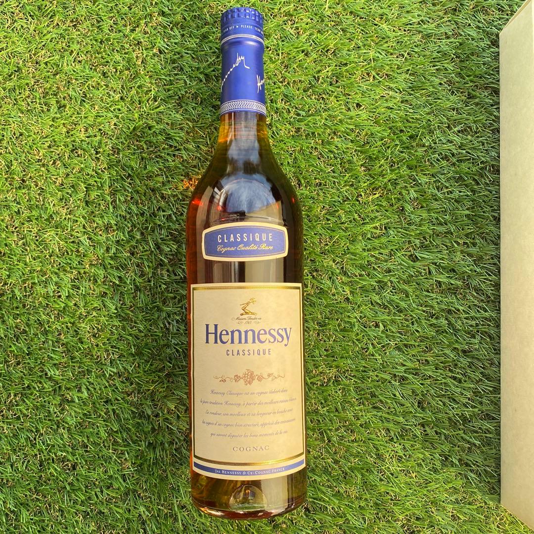 Hennessy Classique 700ml 箱付き