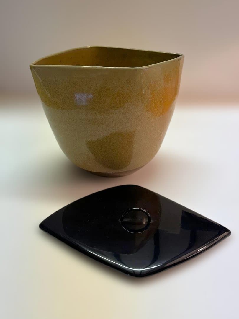 水指 茶道具　菱水指 　美品