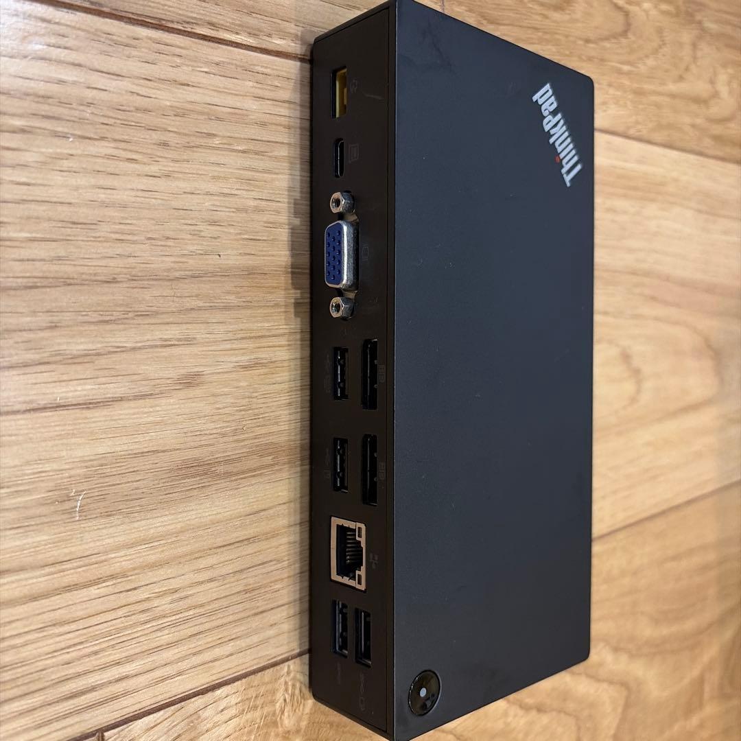 Lenovo ThinkPad USB-C ドック 40A9