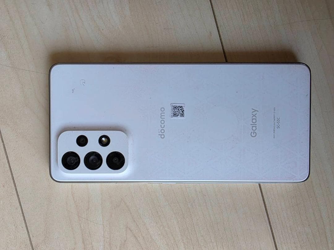 Galaxy A53 5G docomo ホワイト
