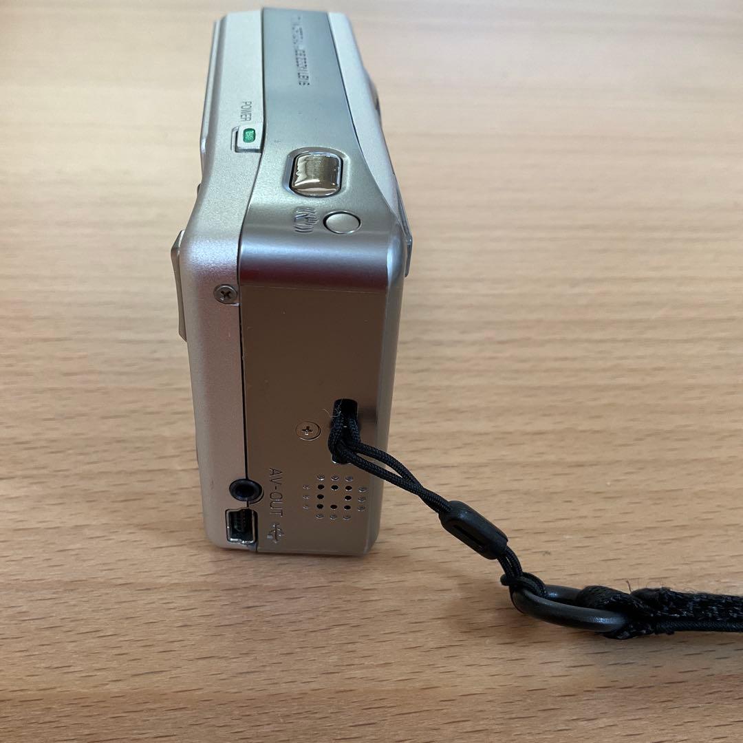 RICOH コンパクトデジタルカメラ 「Caplio R4」 動作確認済美品