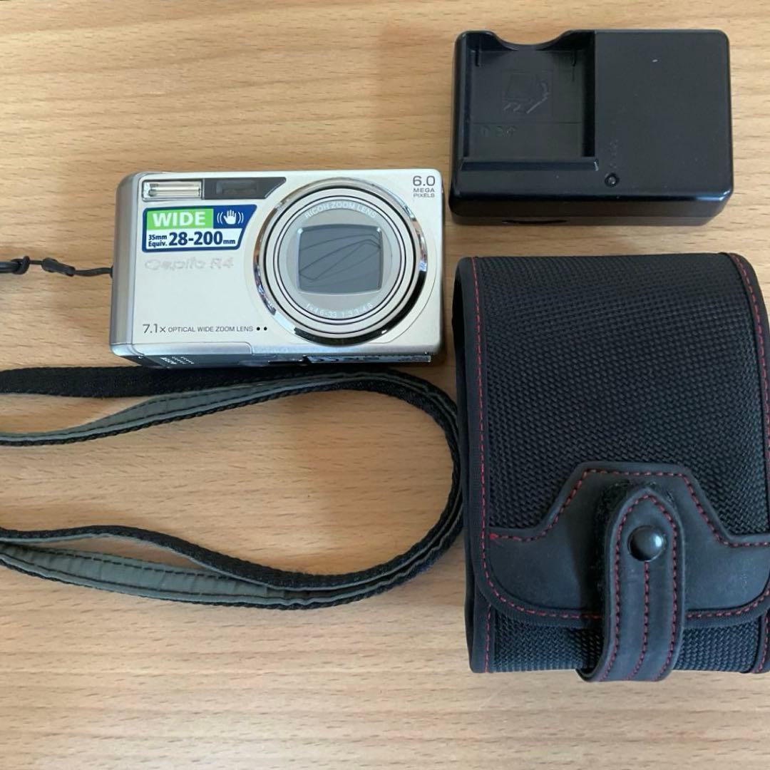 RICOH コンパクトデジタルカメラ 「Caplio R4」 動作確認済美品