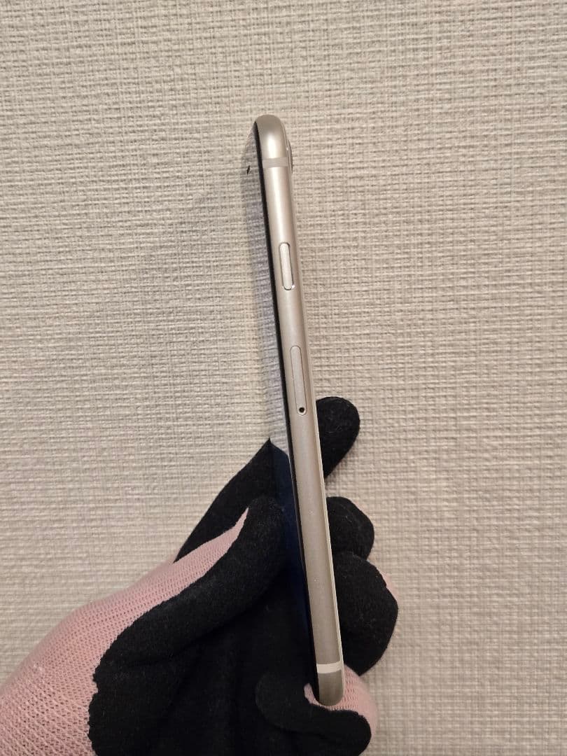 iPhoneSE(第3世代) 128GB ホワイト 87%