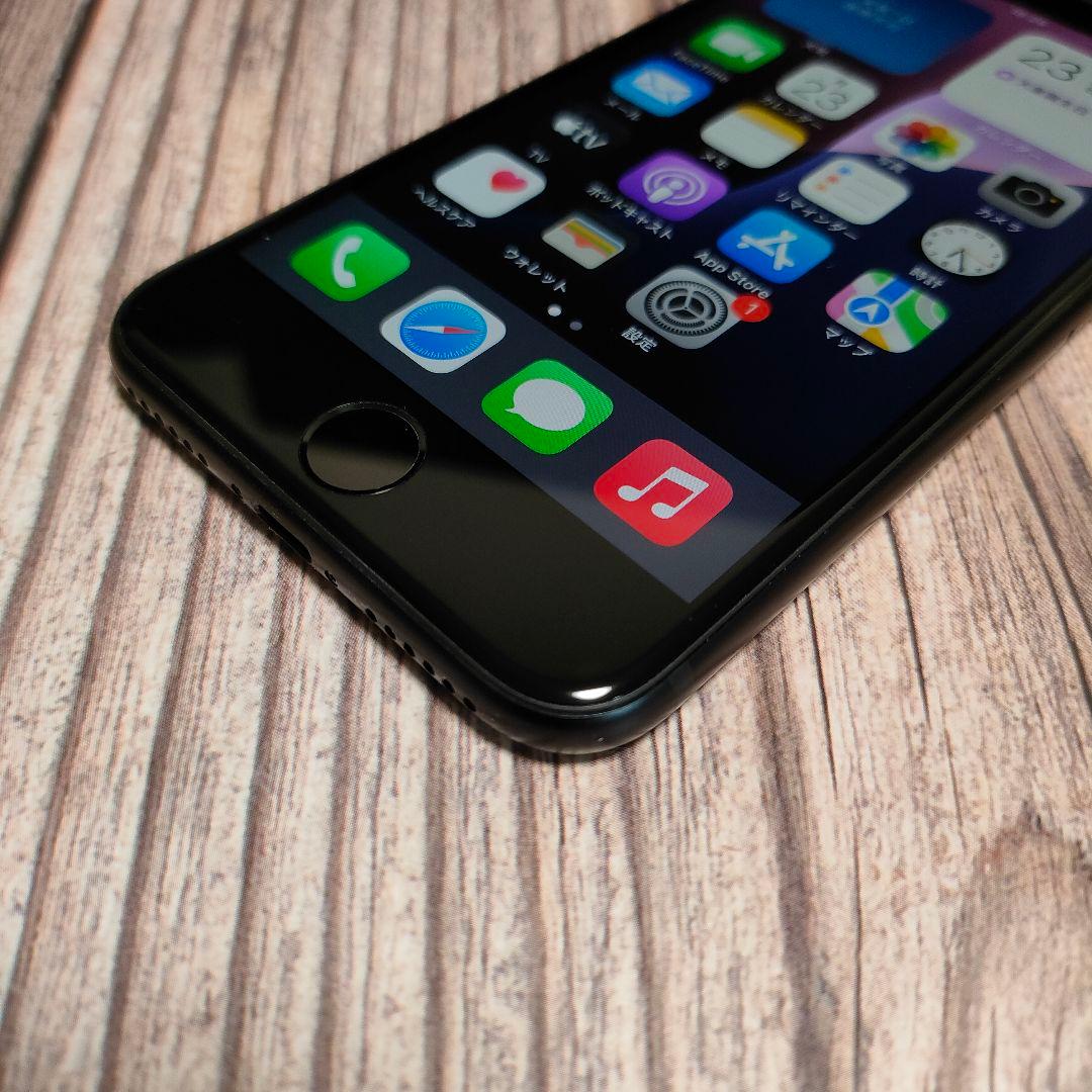 iPhone SE 第3世代 64GB 美品 おまけ大量 バッテリー97%