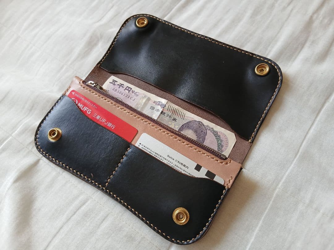 じ*に様 クロムエクセル トラッカーウォレット ハンドメイド 長財布 経年変化