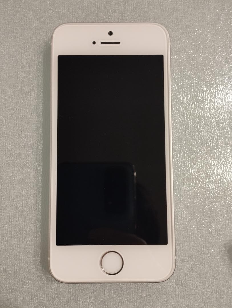 Apple iPhone SE (第1世代) シルバー 128GB SIMフリー