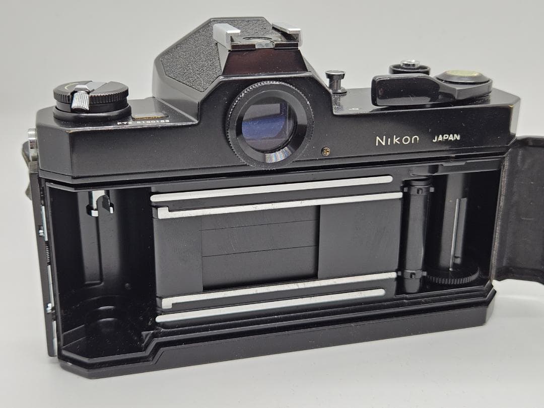Nikomat FT2 ブラック　フィルム一眼レフカメラ 美品